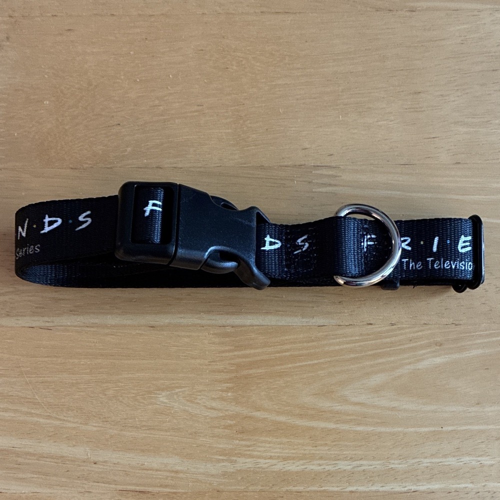 Buckle-Down FRIENDS TV Series Adjustable Black Dog Collar, Large 1.0 in Wide